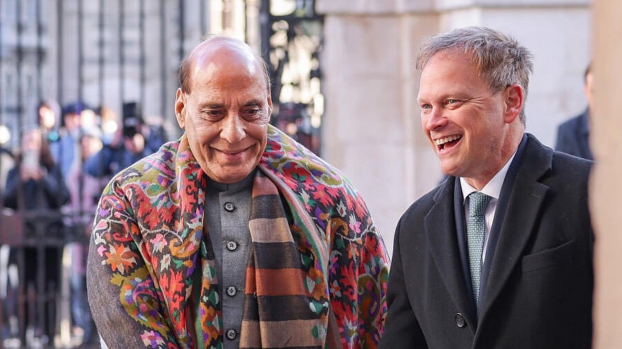 <div class="paragraphs"><p>Defence Minister Rajnath Singh with UK Defence Minister Grant Shapps during a talk, in London, Tuesday, Jan. 9, 2024.</p></div>
