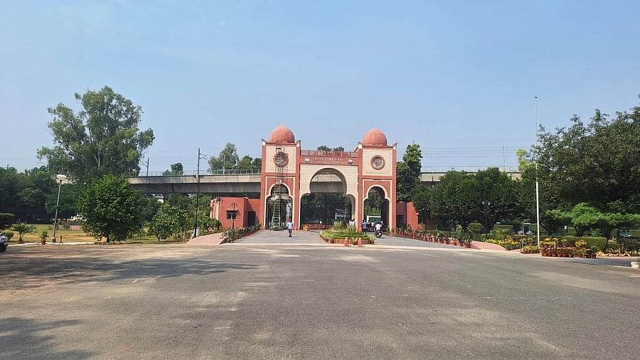<div class="paragraphs"><p>Jamia Millia Islamia</p></div>