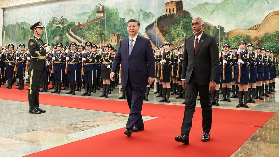 <div class="paragraphs"><p>Chinese President Xi Jinping and Maldivian President Mohamed Muizzu attend a welcome ceremony at the Great Hall of the People in Beijing, China January 10, 2024.</p></div>