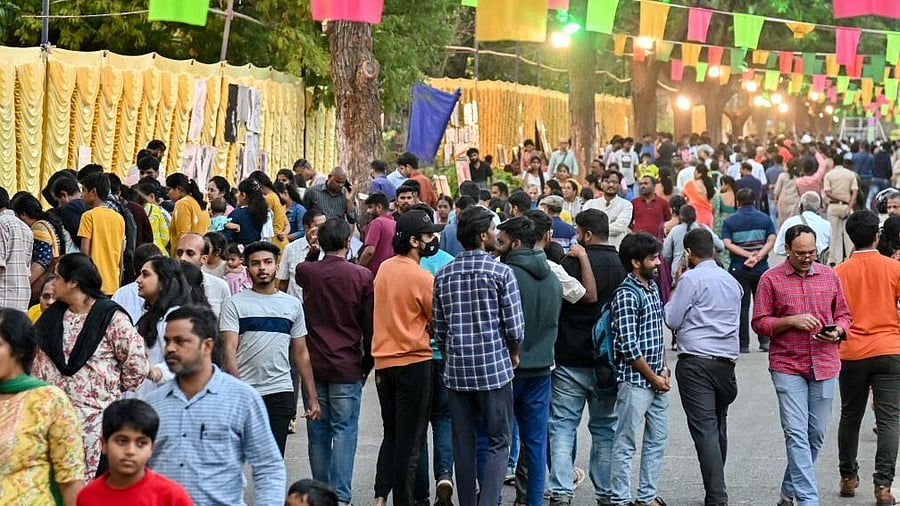 <div class="paragraphs"><p>Crowd at three day Mysuru Fest which concluded on Sunday.</p></div>