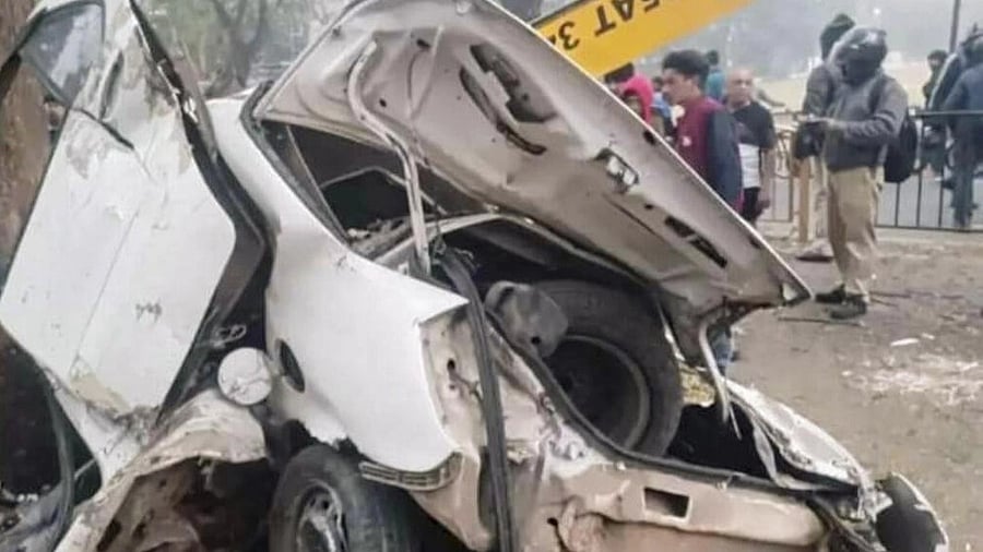 <div class="paragraphs"><p>Wreckage of a vehicle after an accident, in Jamshedpur.</p></div>