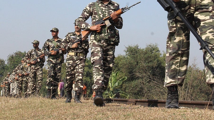 <div class="paragraphs"><p>Representative image of&nbsp;Sashastra Seema Bal soldiers.</p></div>
