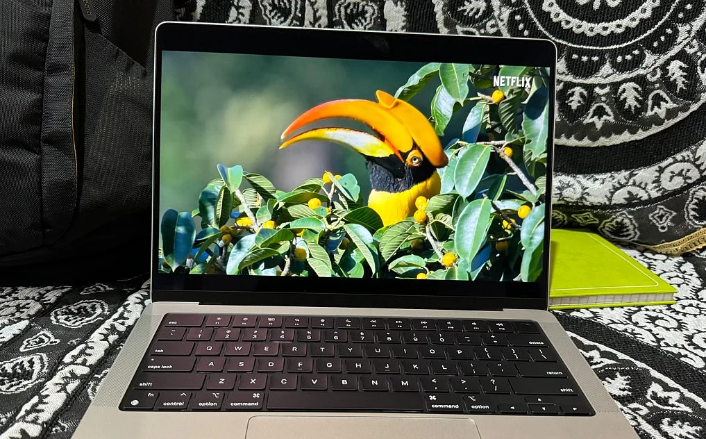 MacBook本体 MacBook Pro M3 Amazon.com: (CTO) Apple MacBook Pro 14-in - M3 Pro 12C CPU