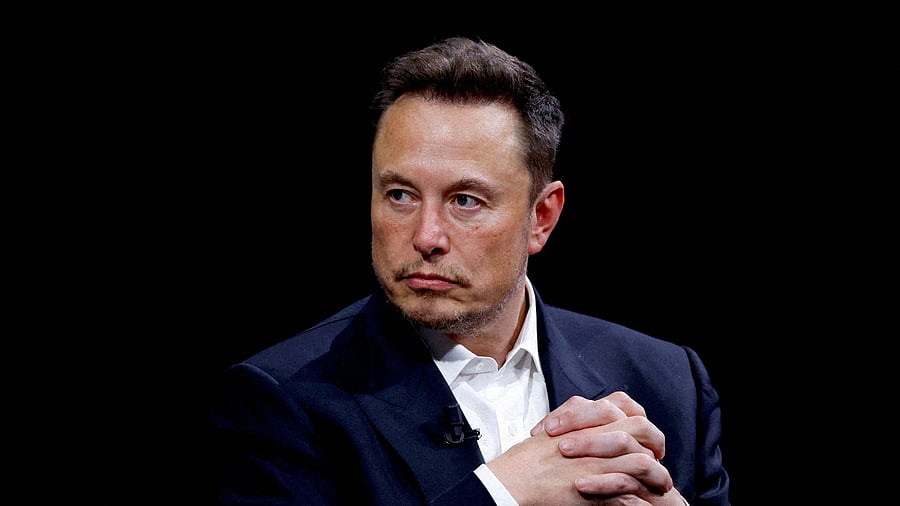 <div class="paragraphs"><p>Elon Musk.</p></div>