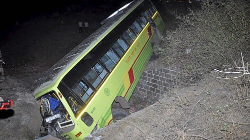 <div class="paragraphs"><p>Representative image of a bus falling into a deep gorge.</p></div>