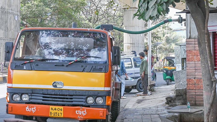 <div class="paragraphs"><p>Due to the steep prices charged by tanker services, residents are now forced to spend upwards of Rs 5,000 monthly. </p></div>