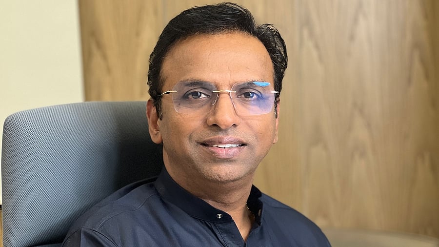 <div class="paragraphs"><p>Dr Raj Nagarkar.</p></div>