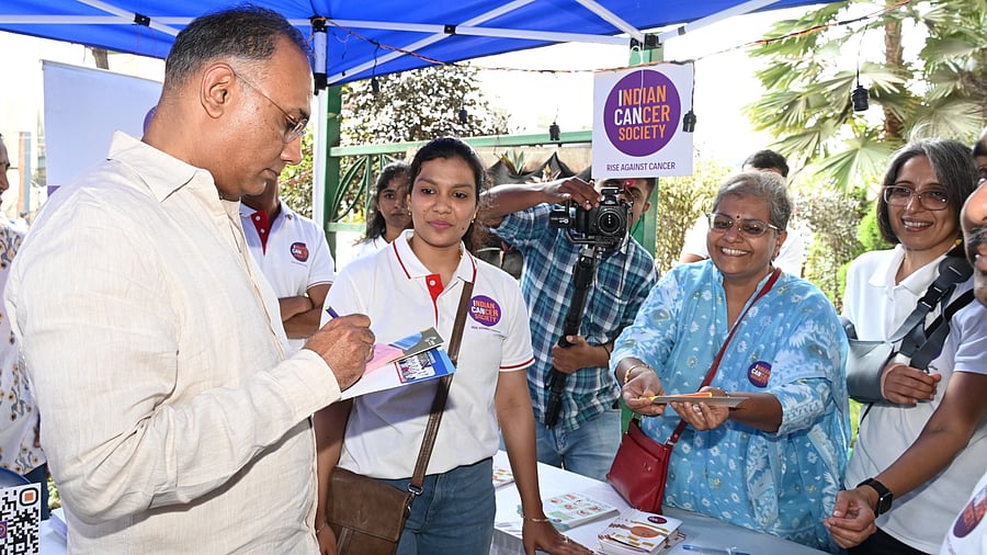 <div class="paragraphs"><p>Health and Family Welfare Minister Dinesh Gundu Rao interacts with people at ‘Say No to Cancer, Say Yes to Life’ expo organised by Deccan Herald and Prajavani in Bengaluru on Saturday. </p></div>
