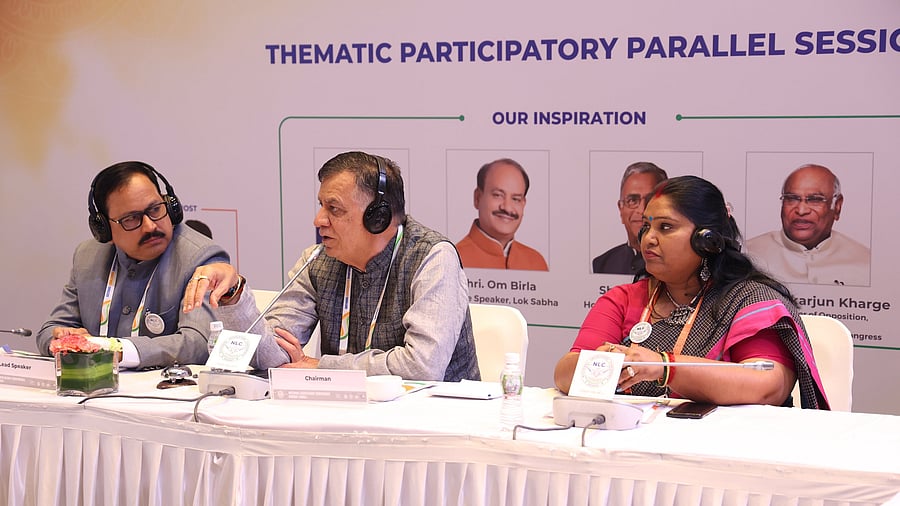 <div class="paragraphs"><p>Goa Minister Subhash Phal Desai (extreme left).</p></div>