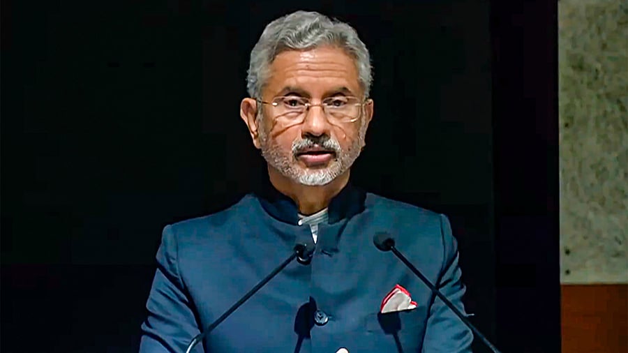 <div class="paragraphs"><p> External Affairs Minister S Jaishankar delivers the Pandit Hriday Nath Kunzru Memorial Lecture 2024, at JNU in New Delhi, Monday, Feb. 26, 2024.</p></div>