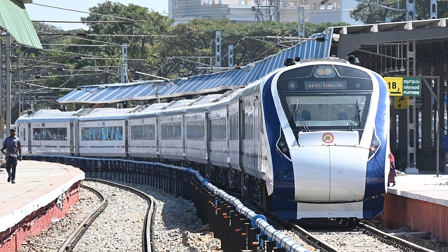 <div class="paragraphs"><p>The Vande Bharat train runs between Coimbatore and Bangalore.</p></div>