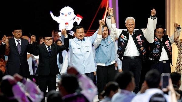 <div class="paragraphs"><p>Presidential candidates' debate in Jakarta.</p></div>