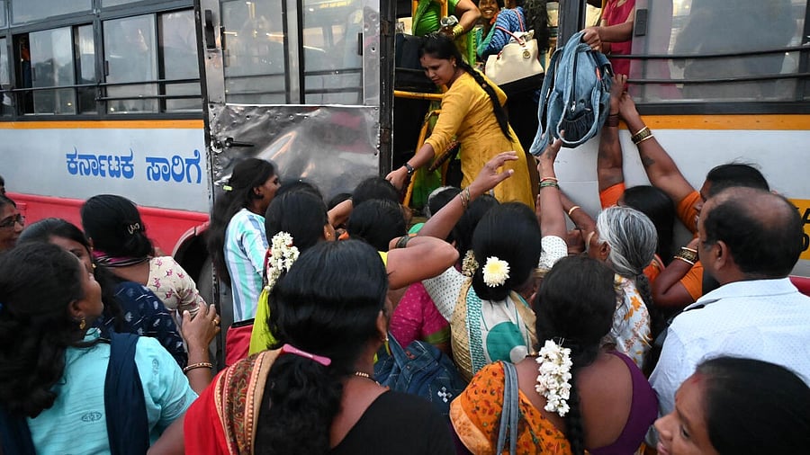 <div class="paragraphs"><p>Women seen boarding a KSRTC bus.</p></div>
