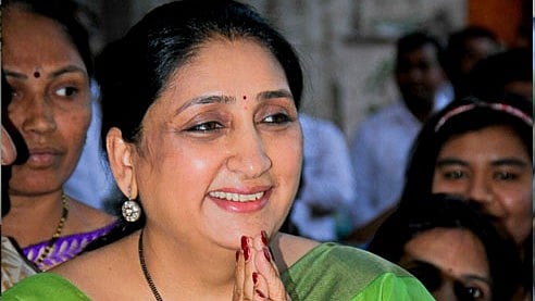 NCP Leader Narhari Zirwal Advocates for Sunetra Pawar's Entry into Maharashtra Cabinet