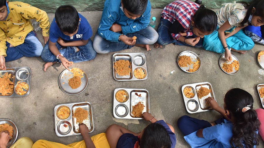 <div class="paragraphs"><p>117 students admitted to the Shahapur sub-district hospital after they suffered from food poisoning. Image for representtion only. </p></div>