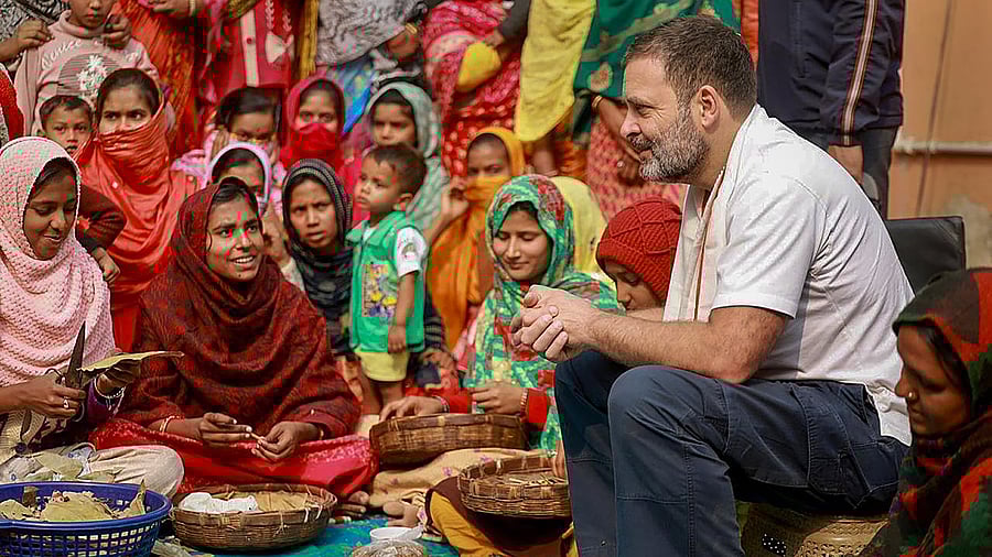 <div class="paragraphs"><p>Rahul Gandhi interacts with workers in Murshidabad.</p></div>