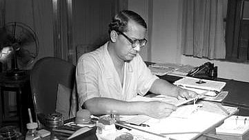 <div class="paragraphs"><p>Sukumar Sen.</p></div>