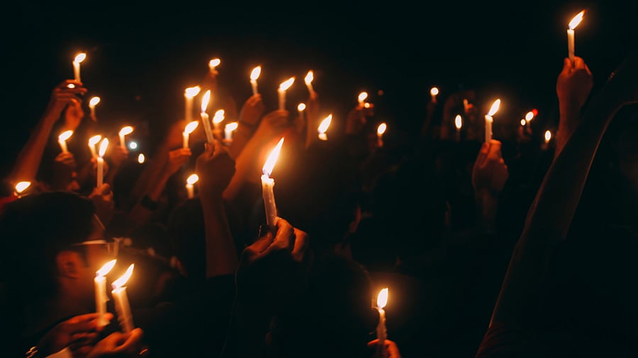 <div class="paragraphs"><p>Representative image showing a candle march.</p></div>