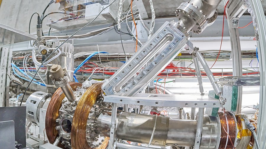 <div class="paragraphs"><p>The set-up used by the AEgIS team to laser-cool positronium.</p></div>