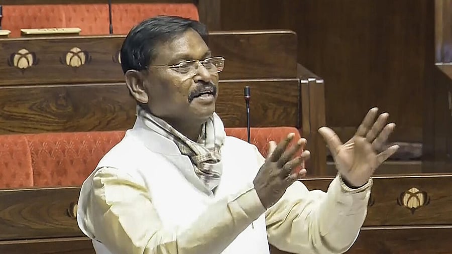 <div class="paragraphs"><p>Union Minister Arjun Munda hopes for an early end to the farmers' protest. </p></div>