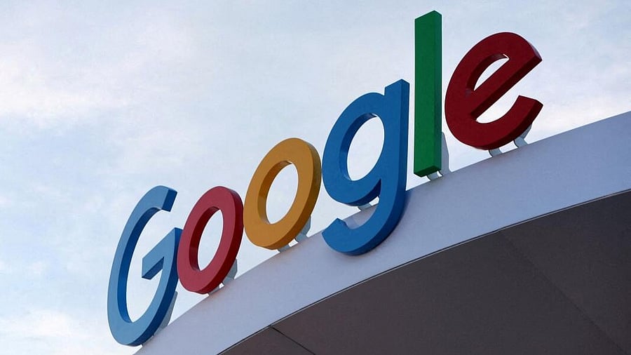 <div class="paragraphs"><p>The Google logo</p></div>