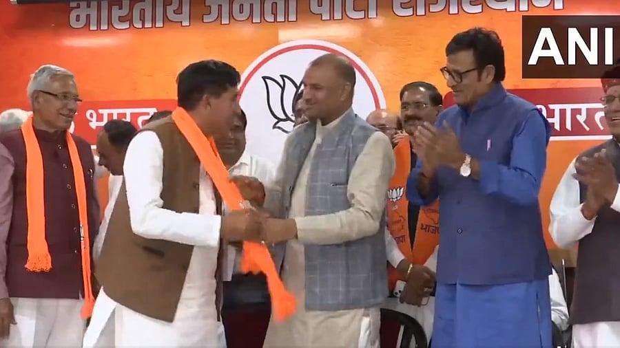 <div class="paragraphs"><p>Karan Singh Yadav joining the BJP.</p></div>
