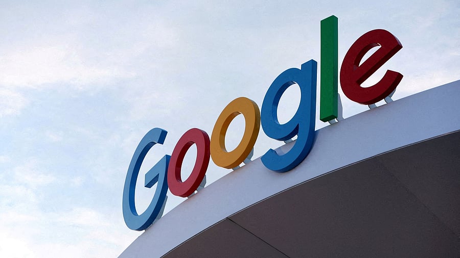 <div class="paragraphs"><p>The logo of Google.</p></div>