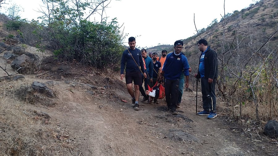 <div class="paragraphs"><p>Some other youngsters from Pune also participated in the rescue, leaving their trek halfway.</p></div>