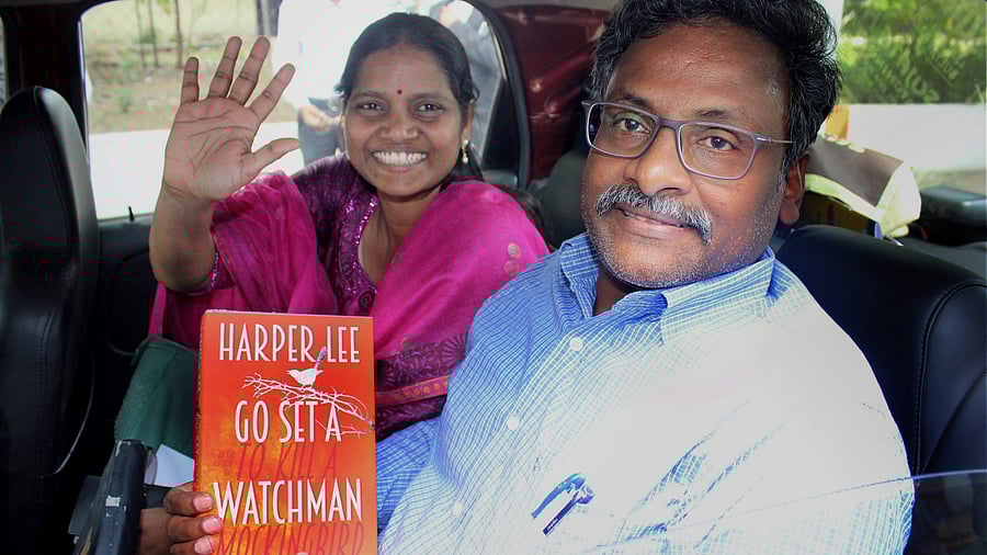 <div class="paragraphs"><p>File photo of former Delhi University professor GN Saibaba with his wife Vasantha Kumari outside the Nagpur Central Jail.</p></div>