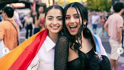 <div class="paragraphs"><p>Anjali Chakra (R) and Sufi Malik (L).</p></div>