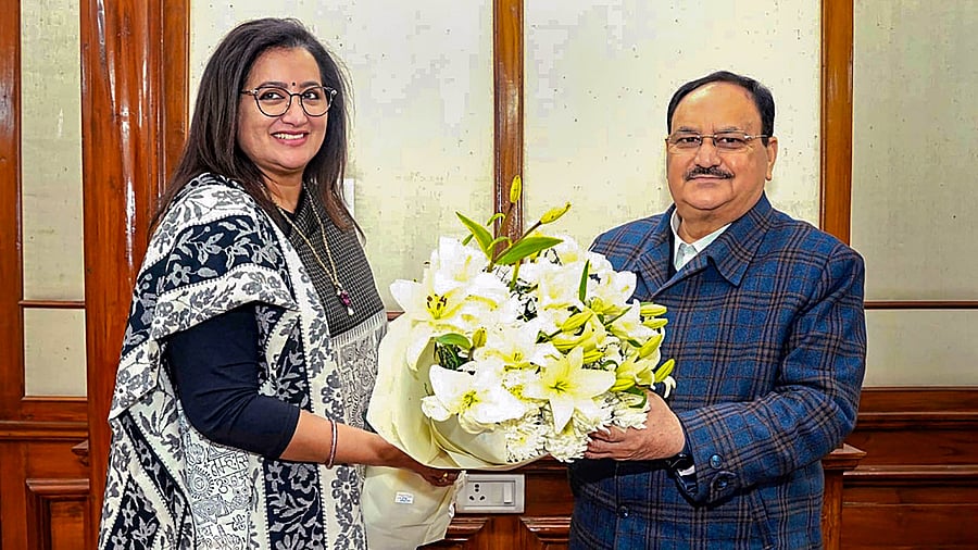 <div class="paragraphs"><p>BJP National President JP Nadda with Independent Lok Sabha MP Sumalatha Ambareesh during a meeting, in New Delhi, Thursday, Feb 8, 2024. </p></div>