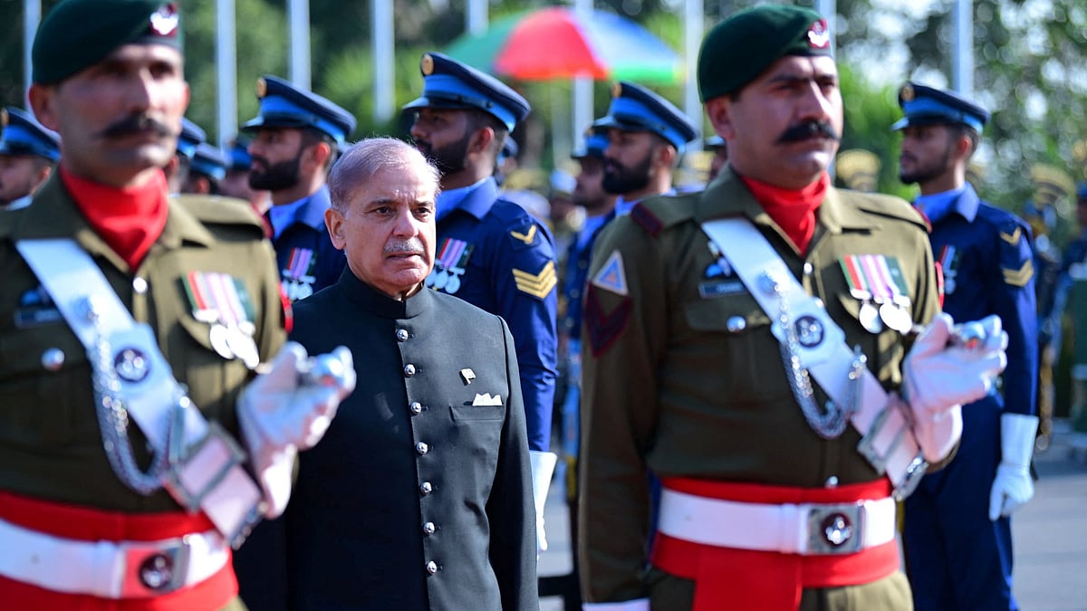 Pakistan’s external public debt rises by $1.2 billion in six months