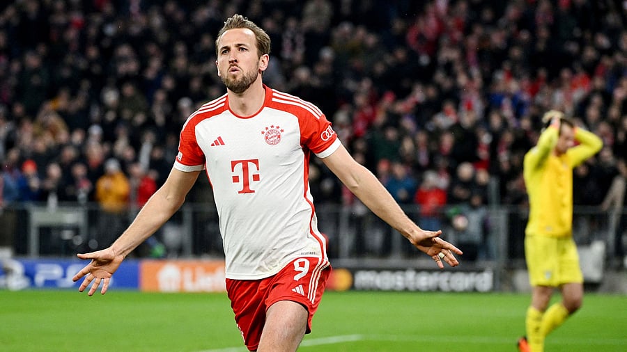 <div class="paragraphs"><p>Bayern Munich's Harry Kane celebrates scoring their first goal</p></div>