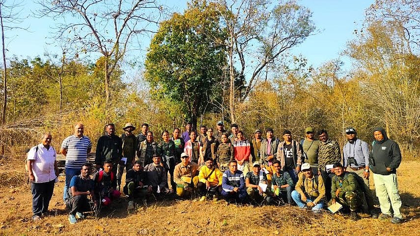 <div class="paragraphs"><p>33 nature guides selected for the course.</p></div>