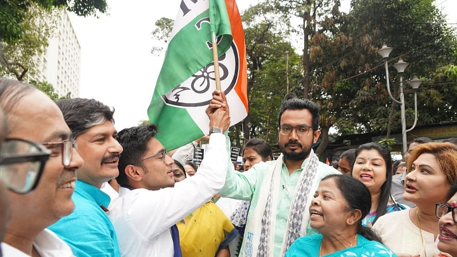 <div class="paragraphs"><p>Mukut Mani Adhikari</p></div>