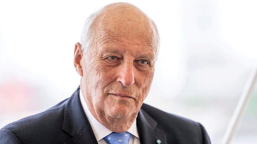 <div class="paragraphs"><p>Norway's King Harald </p></div>