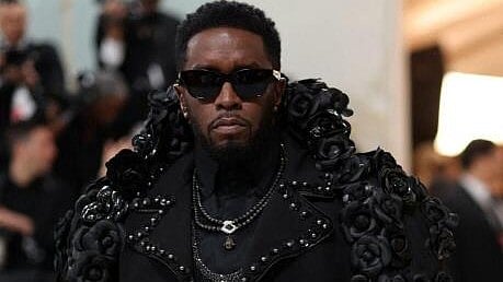 <div class="paragraphs"><p>Sean Diddy Combs.</p></div>