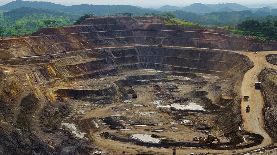 <div class="paragraphs"><p>Representative image of a mine.</p></div>