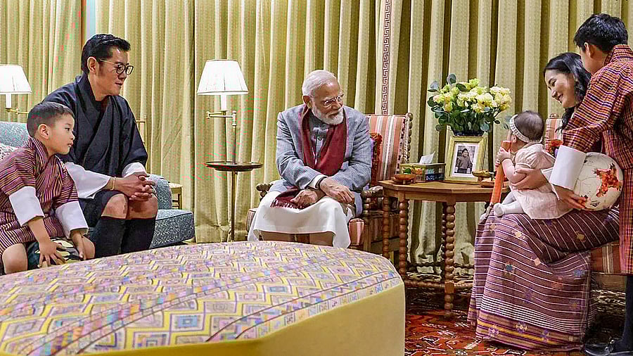 <div class="paragraphs"><p>Prime Minister Narendra Modi attends a private dinner hosted by King of Bhutan Jigme Khesar Namgyel Wangchuck (L) and his family at the Lingkana Palace, in Thimphu. </p></div>