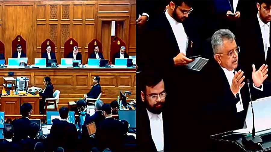 <div class="paragraphs"><p> Solicitor General of India Tushar Mehta speaks as a five-judge constitution bench of India headed by Chief Justice of India D Y Chandrachud hears on the Electoral Bonds case, in New Delhi, Friday, March 15, 2024.</p></div>