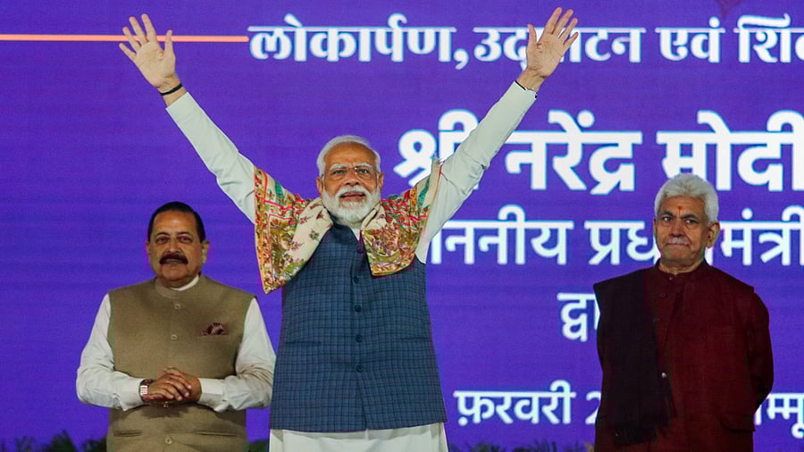 <div class="paragraphs"><p>A file photo of Prime Minister Narendra Modi with Jammu and Kashmir Lt Governor Manoj Sinha and Union Minister Jitendra Singh in Jammu on February 20, 2024</p></div>
