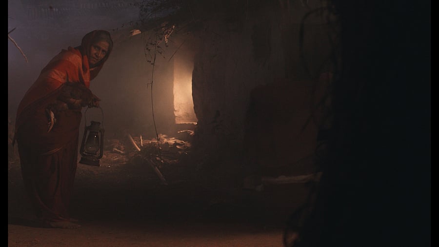 <div class="paragraphs"><p>Vasudha Bharighat plays the old lady in ‘Sunflowers Were The First Ones To Know’.</p></div>