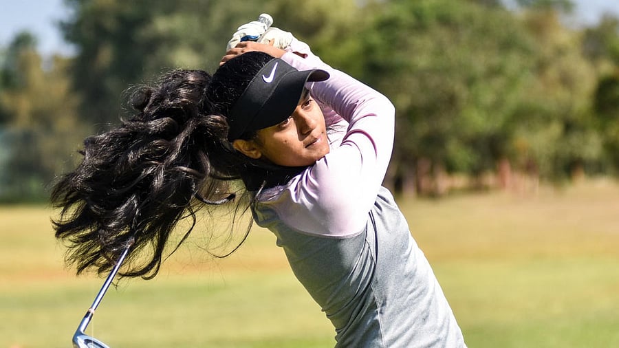 <div class="paragraphs"><p>Pranavi&nbsp;Urs</p></div>