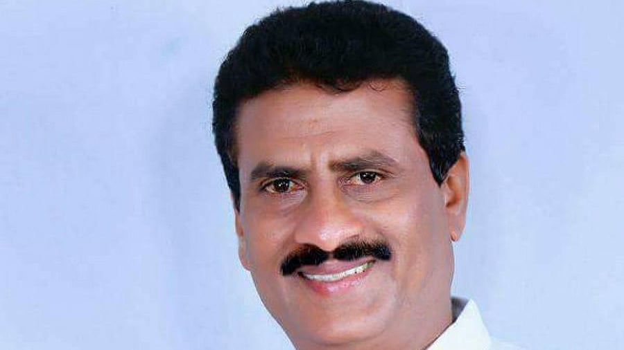 <div class="paragraphs"><p>File photo of former Nagamangala MLA Suresh Gowda</p></div>