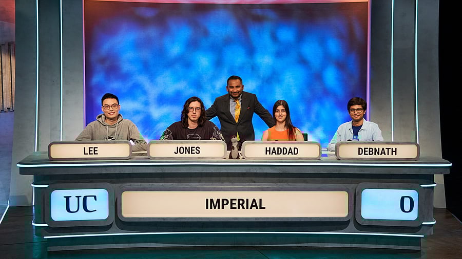 <div class="paragraphs"><p>The finalists of the BBC's 'University Challenge' quiz show, Imperial College London, including Kolkata student Sourajit Debnath.</p></div>