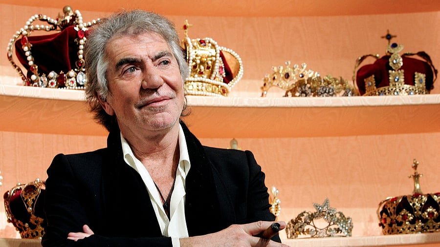 <div class="paragraphs"><p> Italian designer Roberto Cavalli </p></div>