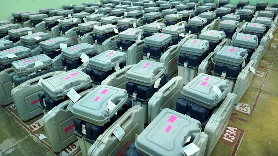 <div class="paragraphs"><p>Preparations for 2nd phase of Lok Sabha elections 2024.</p></div>