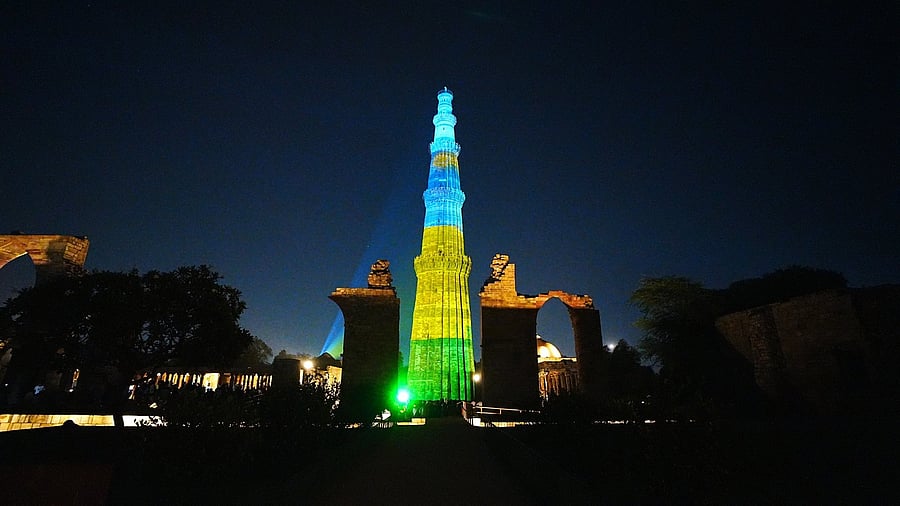 <div class="paragraphs"><p>The minaret of the UNESCO heritage site in south Delhi was illuminated in the colours of the Rwandan flag.</p><p></p></div>