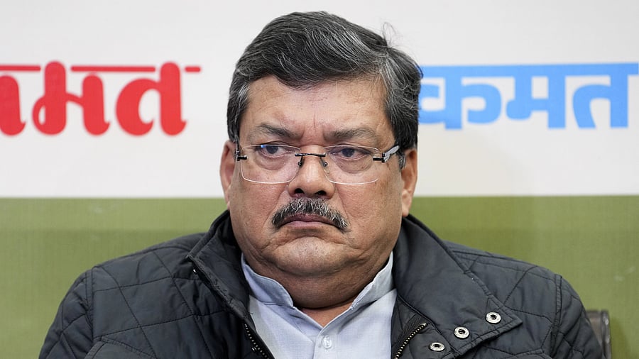 <div class="paragraphs"><p>Congress leader Mukul Wasnik</p></div>