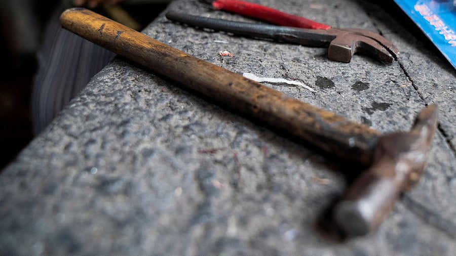 <div class="paragraphs"><p>The accused, Rakesh, in a fit of rage, allegedly attacked Rahul with a hammer on his head, killing him on the spot. Representative image. </p></div>